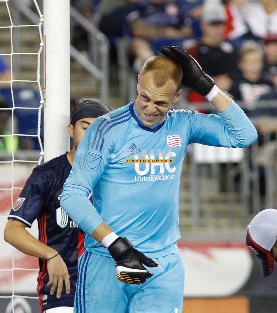 REVS_vs_WHITECAPS_8-12-2017