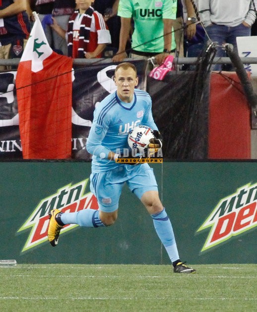 REVS_vs_WHITECAPS_8-12-2017