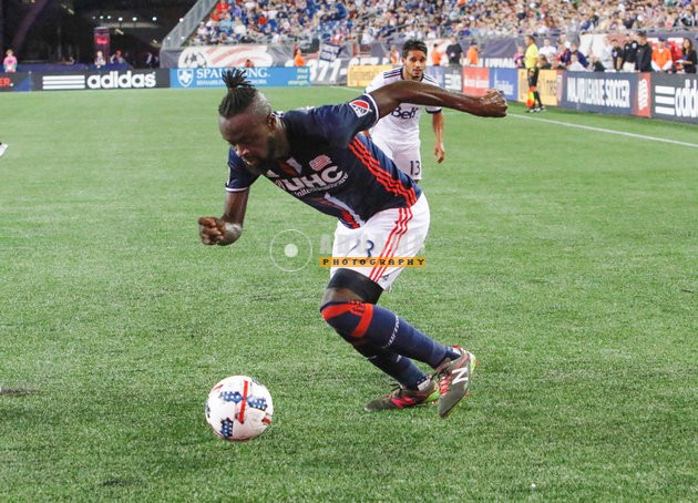 REVS_vs_WHITECAPS_8-12-2017