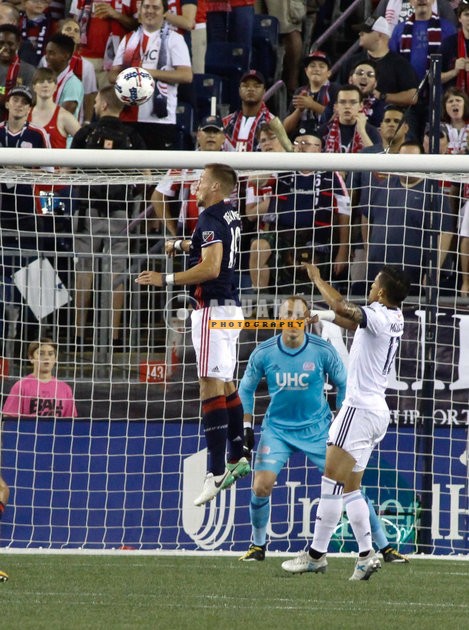 REVS_vs_WHITECAPS_8-12-2017