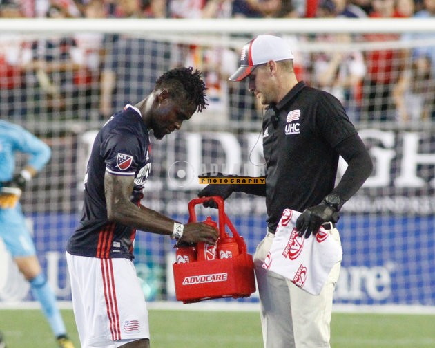 REVS_vs_WHITECAPS_8-12-2017