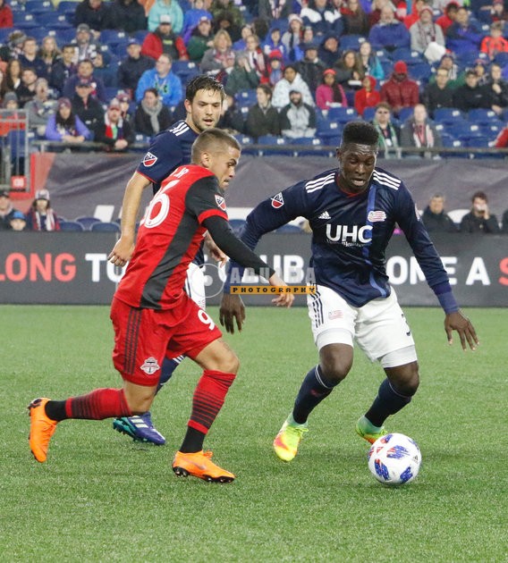 REVS_vs_TORONTO_FC_5-12-2018