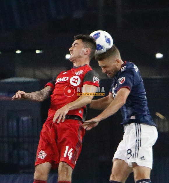 REVS_vs_TORONTO_FC_5-12-2018