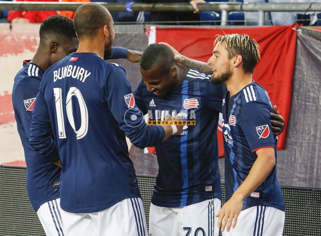 REVS_vs_TORONTO_FC_5-12-2018