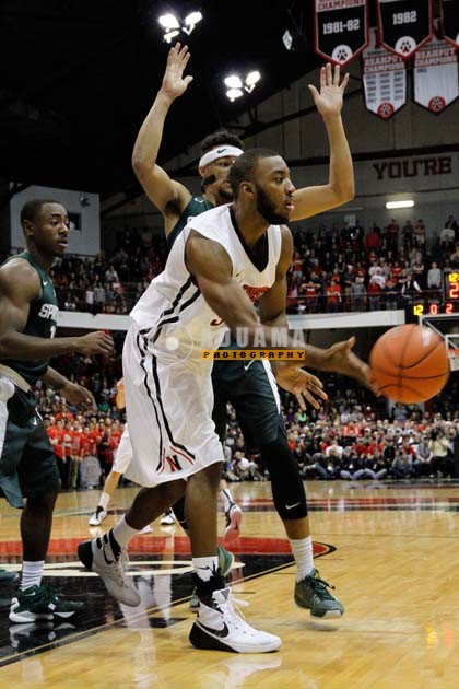 NU_vs_MS_MENS_BASKETBALL_12-19-2015