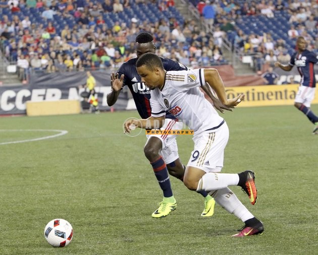 REVOLUTION vs UNION