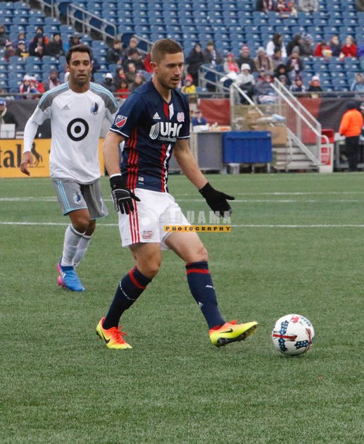 Chris Tierney (8)