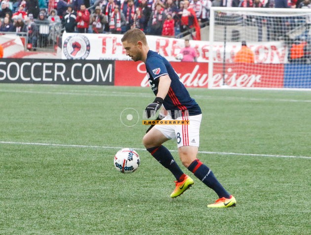 Chris Tierney (8)
