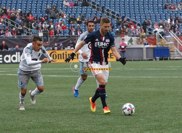 Chris Tierney (8)