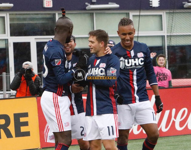 Kai Kamara (23), Team mates