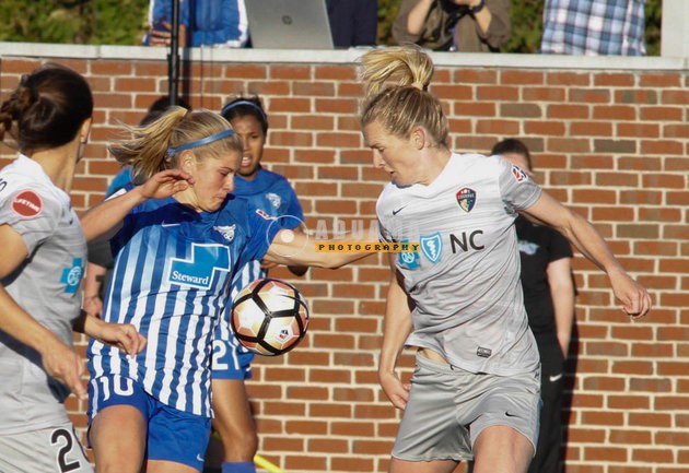 BOSTON BREAKERS